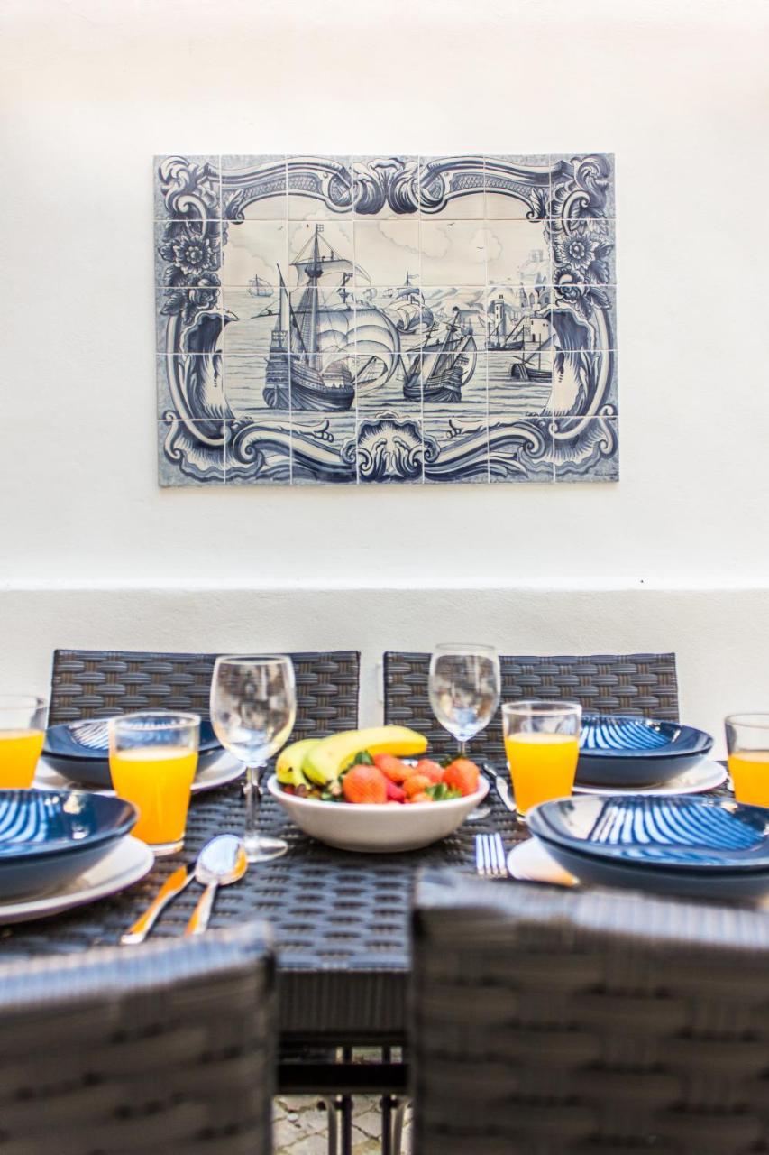 Santos Blue Tiles Lisboa